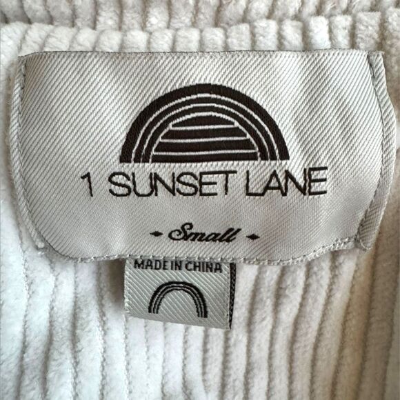 1 Sunset Lane Women's Cream Corduroy Button-Up Jacket Size Small - Picture 7 of 8